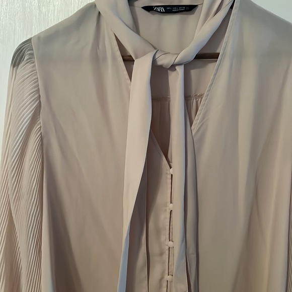 Blouse - Picture 4 of 5